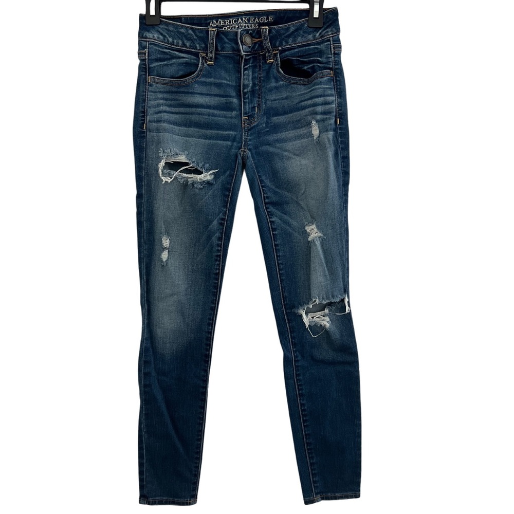 American Eagle Distressed Jegging